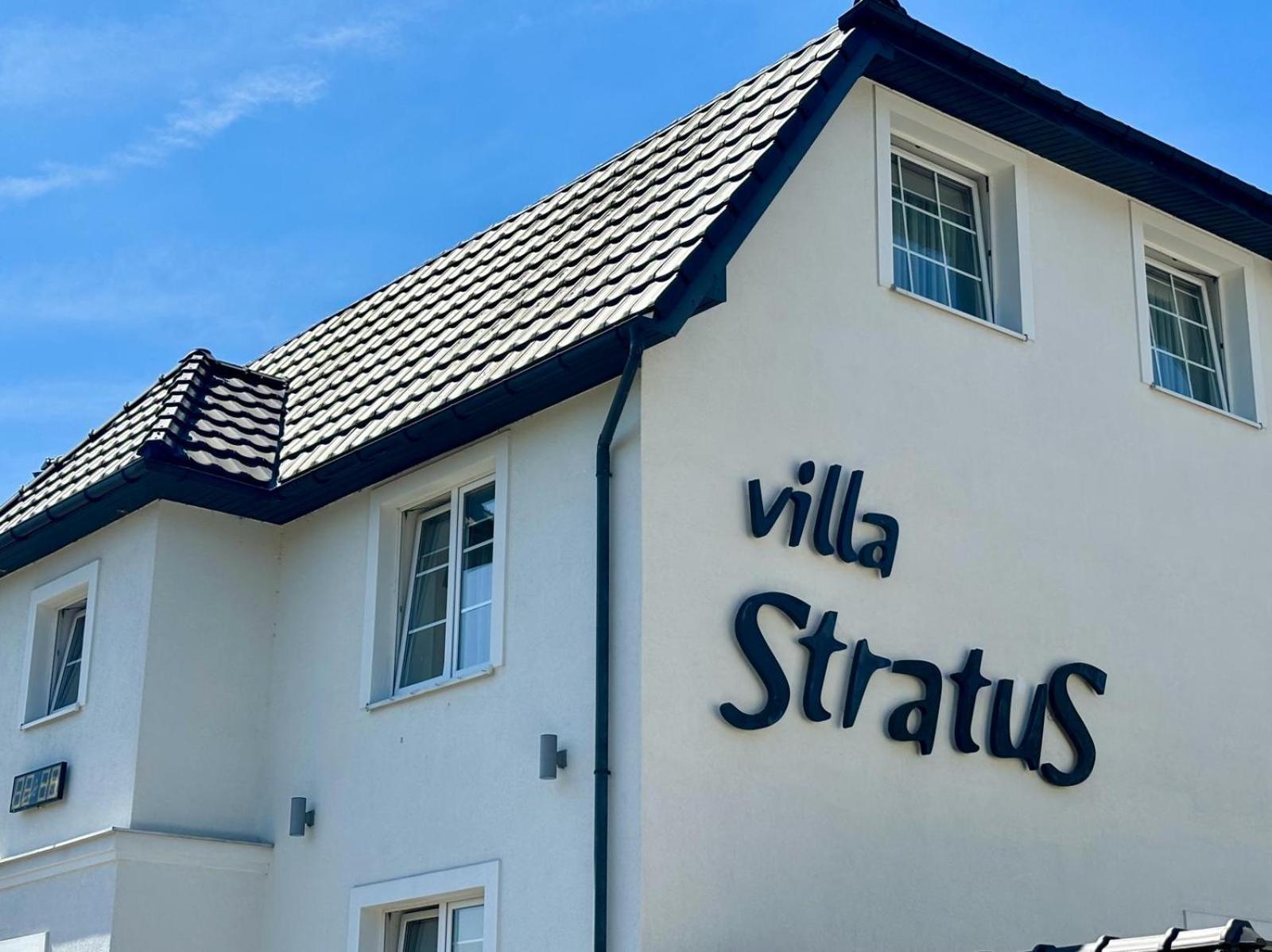 Villa Stratus Гданск Екстериор снимка